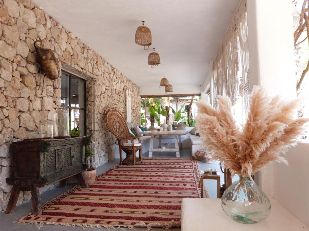 Вилла Ipunga Ibiza - Adults Only Кала-Лонга Экстерьер фото